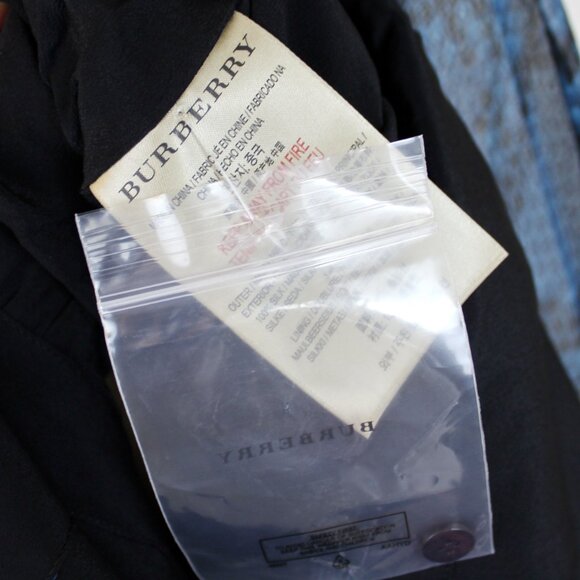 NWT Burberry Silk Snake Print Midi Dress | Elegant & Chic for Work & Events - Picture 8 of 16